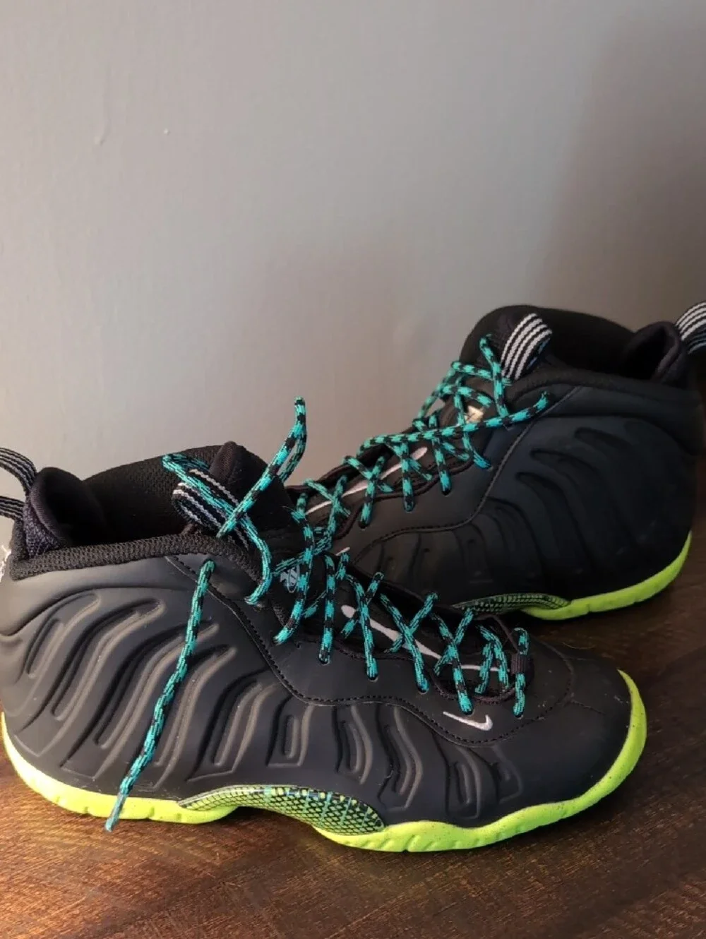 Boys Athletic High-Top Sneakers in Black with Teal Laces